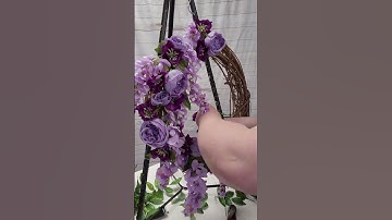 Thumbnail of Make a Wisteria Wreath with me!