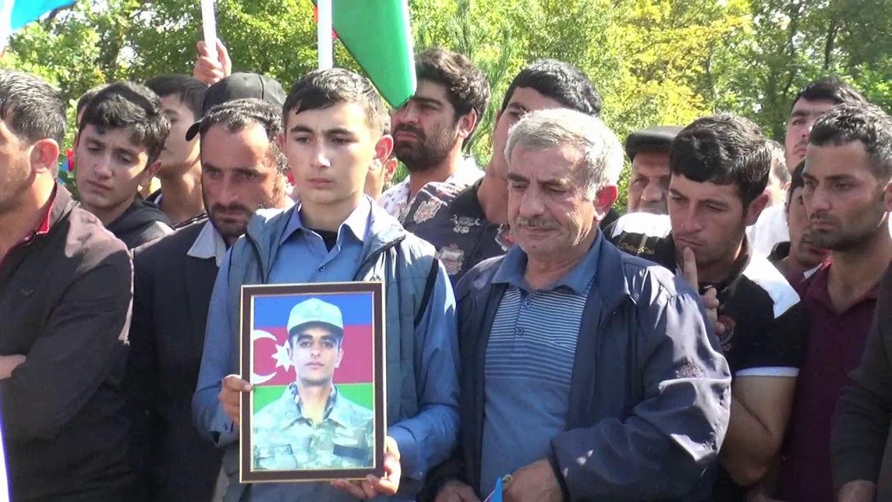 Oğuz rayon Şəhidi Nuralıyev Elşən Rövşən oğlunun dəfn mərasimi
