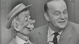 What's My Line?  Marguerite Higgins; Edgar Bergen; Paul Winchell [panel] (Apr 29, 1956)