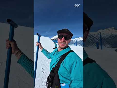 This gives you perspective 👀Getting the slopestyle course ready for the best skiers in the world. ⛷️