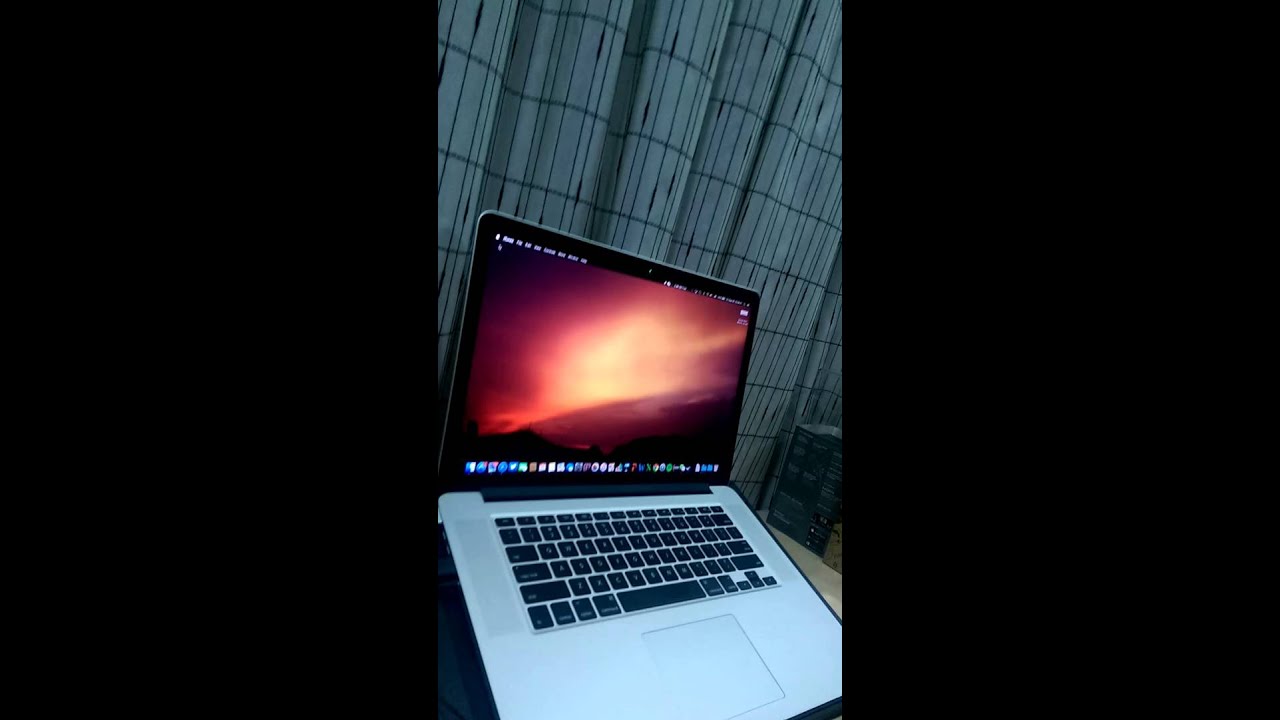How to control your MacBook Pro's media using air gesture!