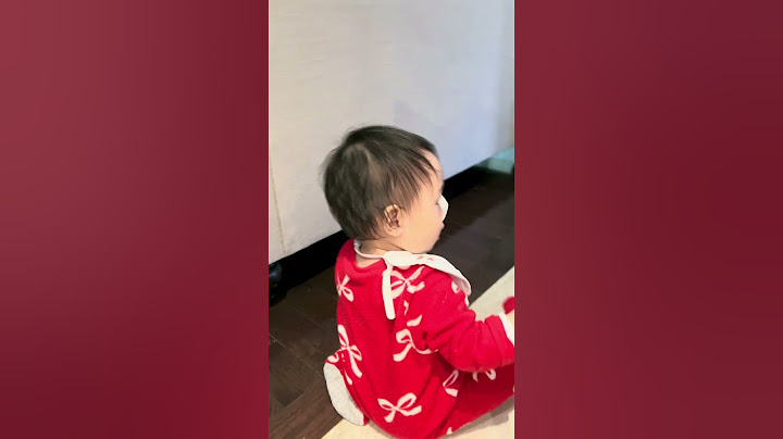超级萌娃又上线啦！刚满周岁的聪明伶俐的小宝好勤劳爱干净啊！擦个不停好忙碌！太可爱啦好爱你哦😍 #龙宝宝 #cute