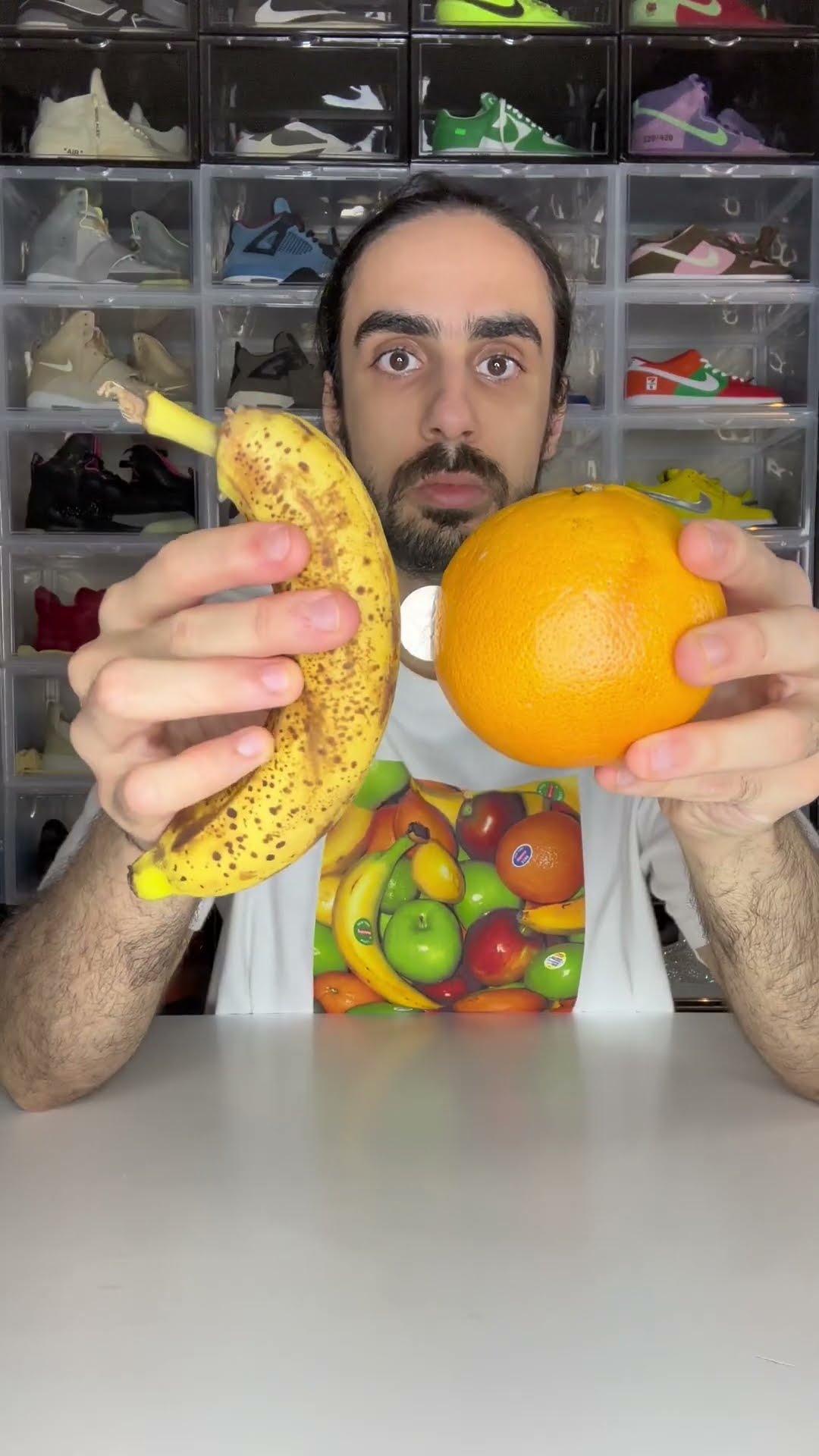 Orange Banana iPhone Charger ? #charger #hacks #lifehacks #asmr