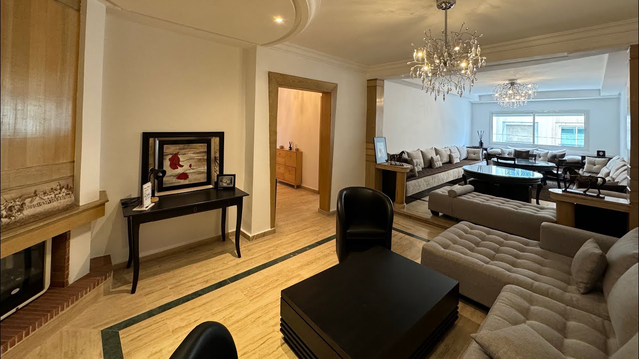 بسبب ضغط البنكة.🇫🇷.مهاجر فرنسي جا خصّيصا باش يبيع.🐓.ثمن غادي بقا فتاريخ.2.مارس