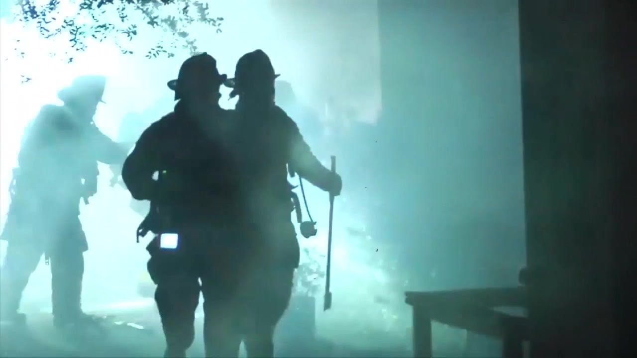 2 dead in house fire in NW Miami-Dade; investigation underway - YouTube