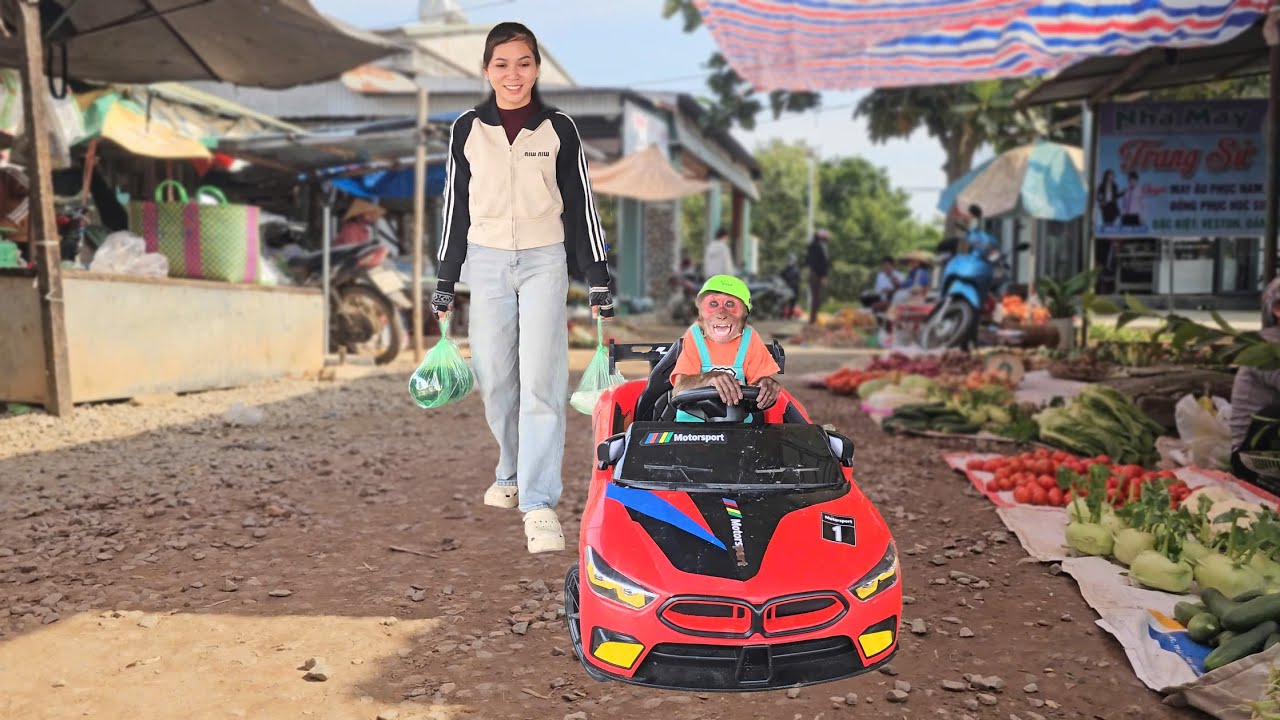 SU Excited Market Adventure with Mom Is Too Cute Funny