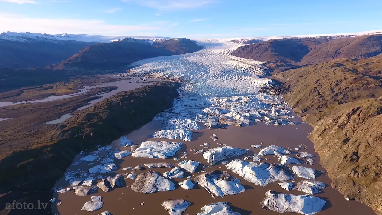 Iceland. Country of the wind, water and volcanos. 