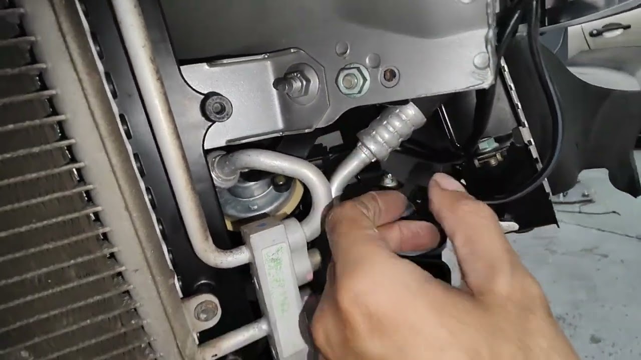 Porsche 986/996/997 G.P - Testing new horn fitted with new wiring harness adaptor from Porsche