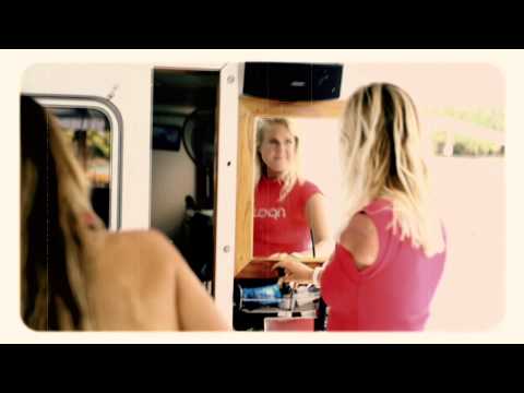 Video: Apakah bethany hamilton harus kaget?