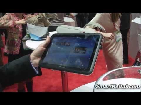 Fujitsu Arrows Android Tablet & Smartphone - Waterproof Demo - CES 2012