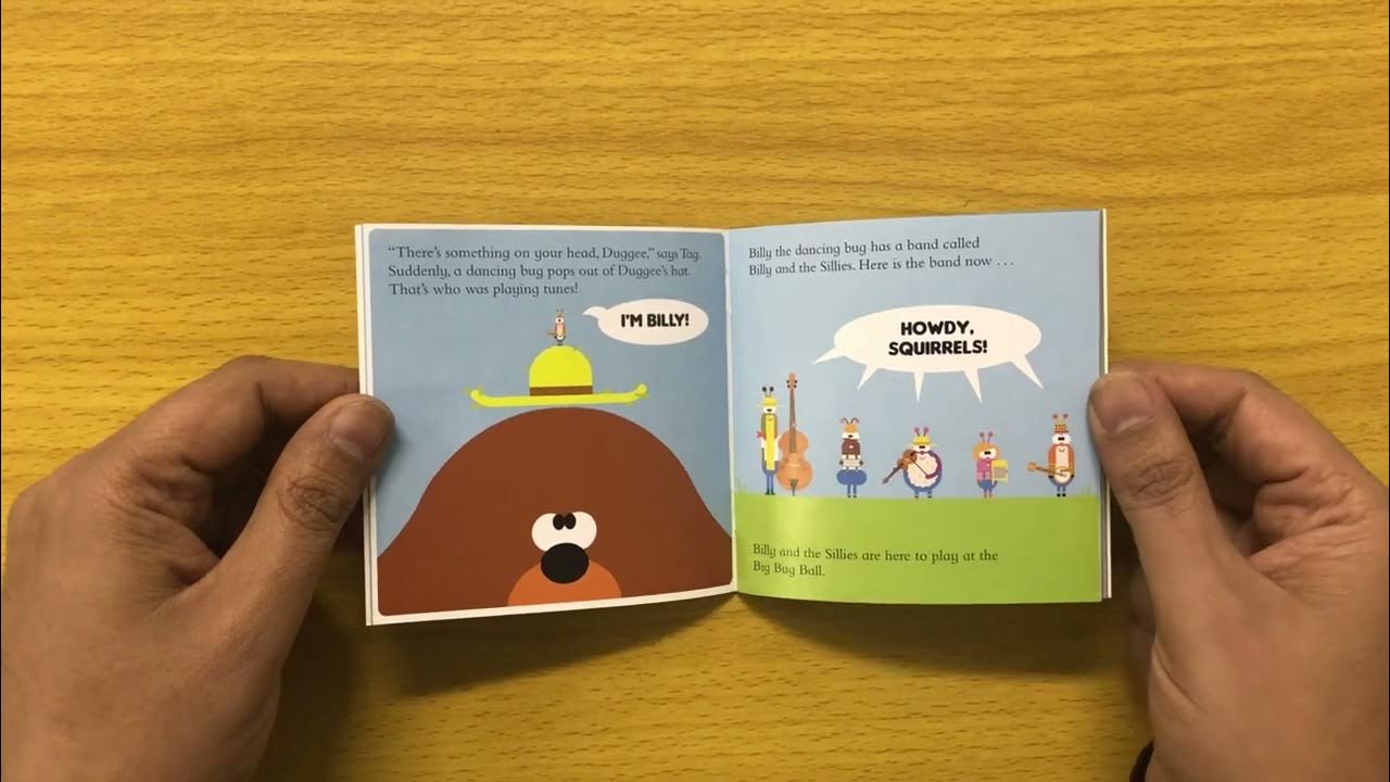 04. The Dancing Bug Badge Hey Duggee Christmas Advent Calendar Read