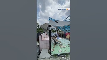 TEPELS DRAAIEN | SK Kampung Medan is zwaar beschadigd