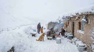 Download Lagu Surviving afghanistan's most snowy village | traditional feast brings family together MP3