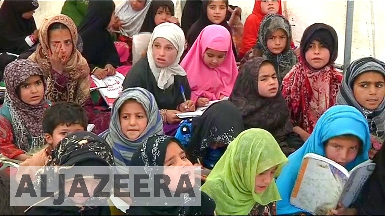 "ملايين الأطفال الأفغان خارج المدارس"
