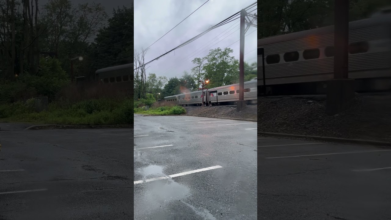 NJ Transit Dover-bound Arrow III set arrives at Morris Plains station