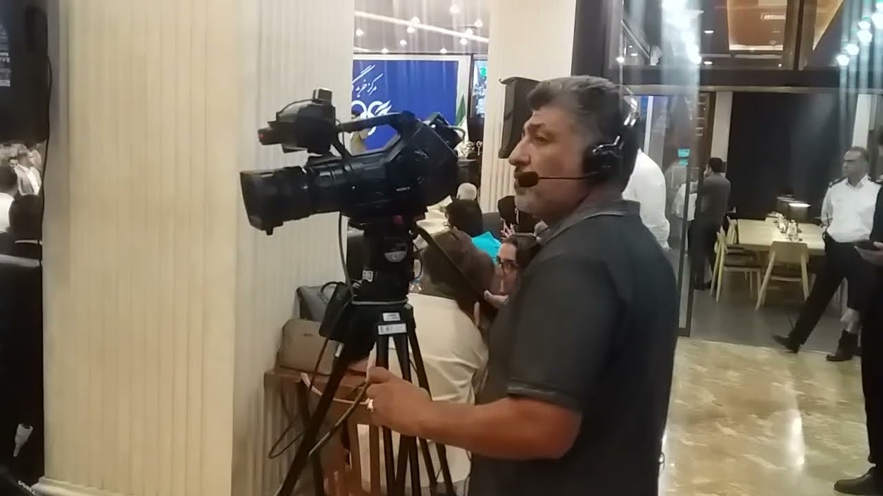 @The presence of medalists of Iranian and Azad wrestling in Tehran gallery complex on 13th street.