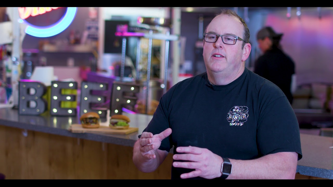 How to cook the perfect burger! - YouTube