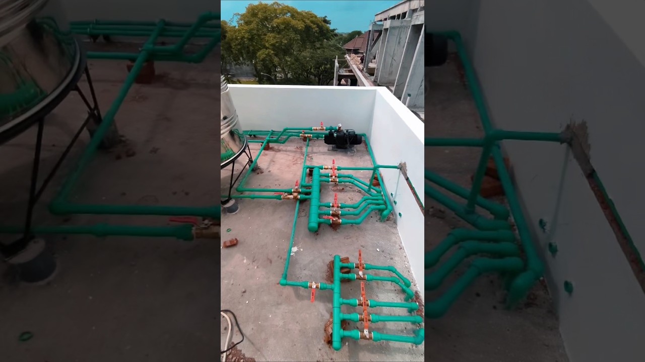 Instalasi tandon air atas rumah pipa PPR dan solar water heater 