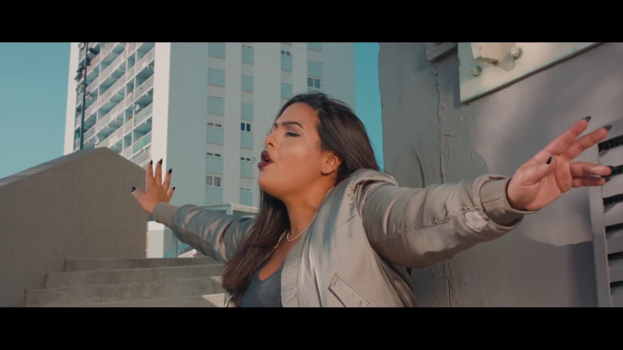 Watch Shaniz - Bendo - Clip officiel on YouTube Watch Shaniz - Bendo - Clip officiel on YouTube