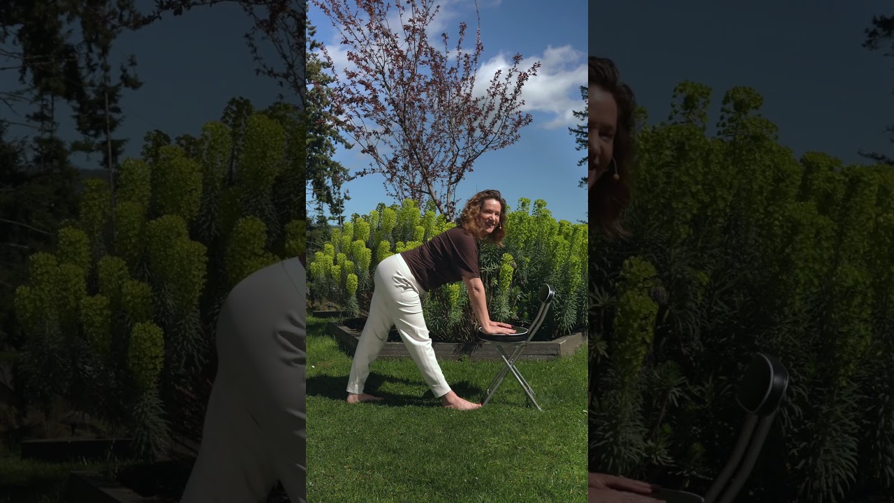 How I use a chair to do poses