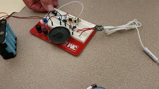 Twin-T Oscillator Demonstration