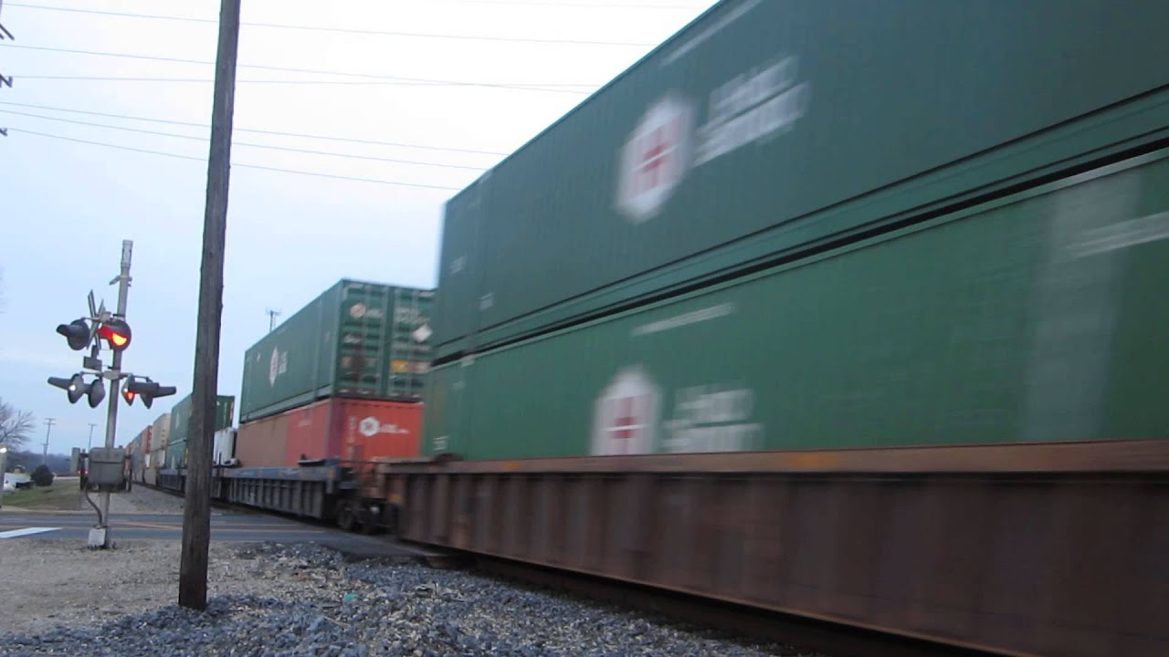 UP 5512 East Mazon, IL 12/14/12