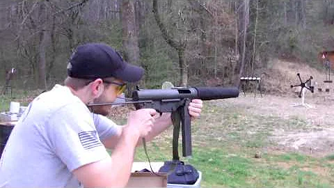 Shooting M3 SMG Grease Gun