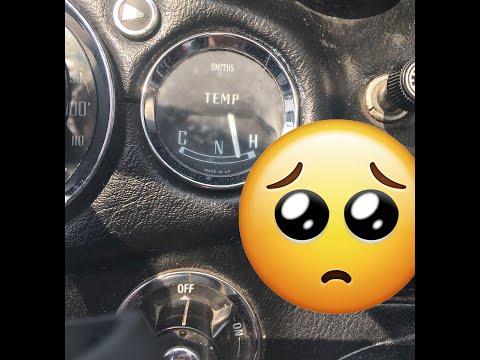 Video: Vim li cas kuv Mercedes overheating?