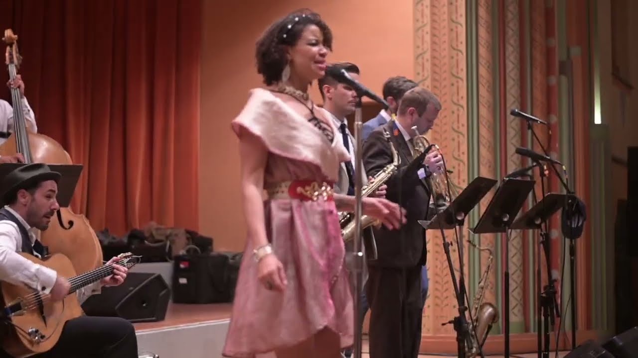 Hot Sugar Band - With Thee I Swing