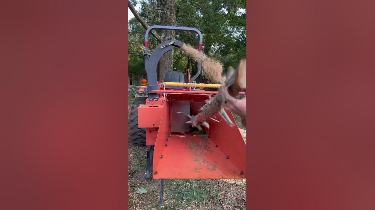 Woodmaxx wm8m on the Kubota L3901 YouTube