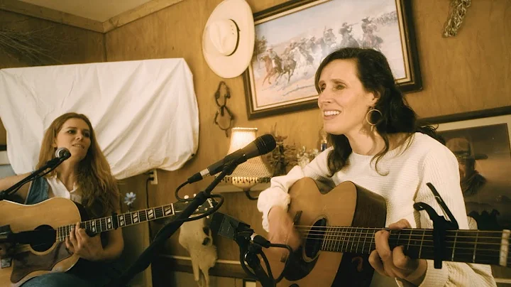 Edie Carey with Megan Burtt - Live Acoustic Perfor...