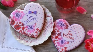 Im Yours Prettier Plaques Stenciled Cookie