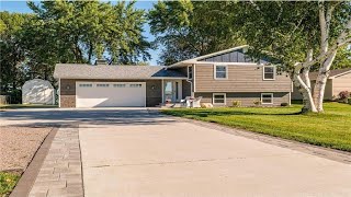 70112 218th Street, Dassel, MN Presented by The Broll Team.