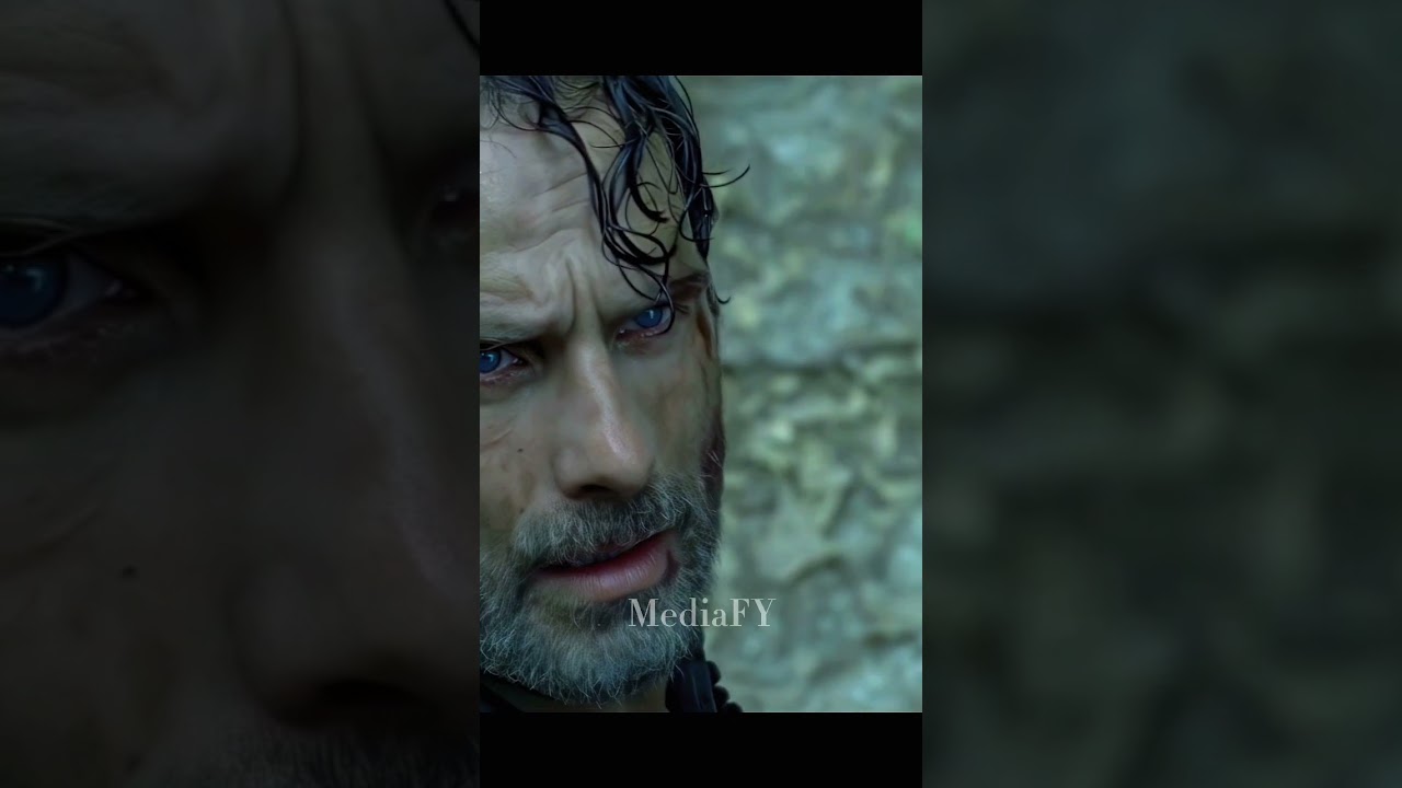 Rick sees a CRM Helicopter|The Walking Dead 