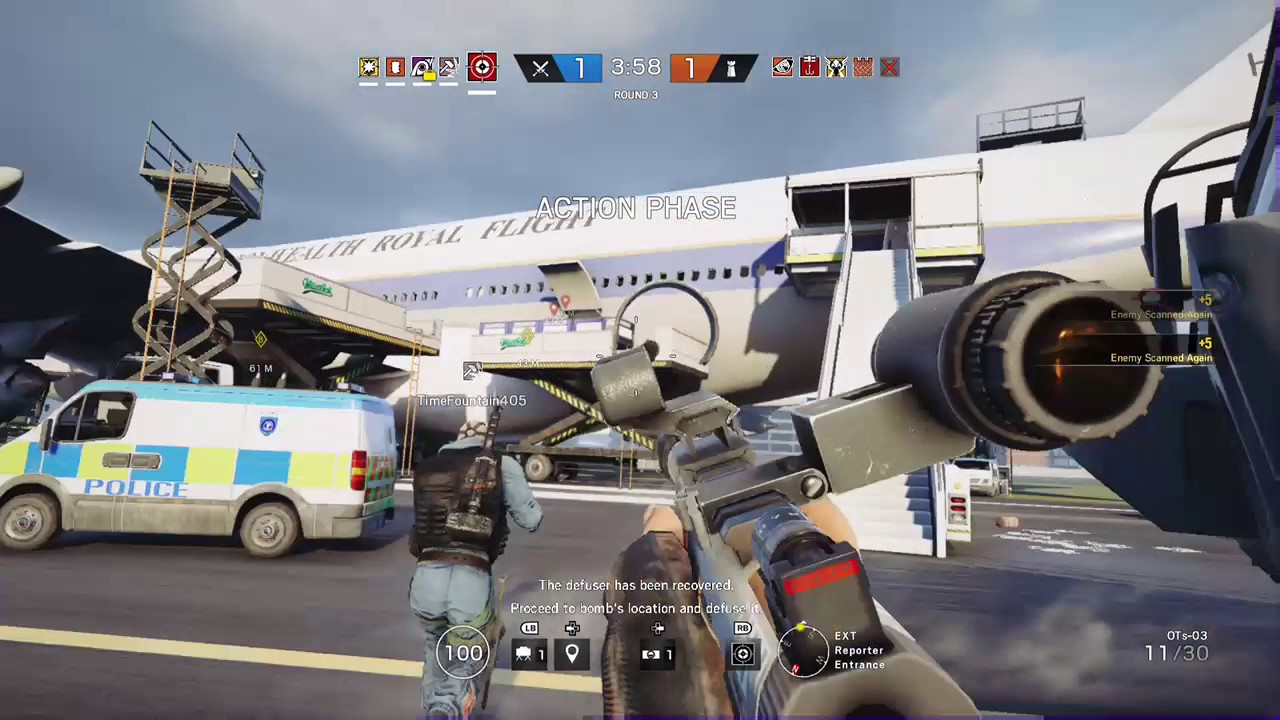 Tom Clancy's Rainbow Six Siege glaz is pretty good w/friends - YouTube