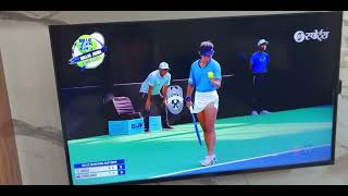 LG UA8300 43 inch TV with Magic Remote: Design and Features