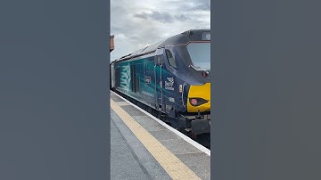 Direct Rail Services loco on Chiltern service- #trains #loud #chiltern #youtubeshorts