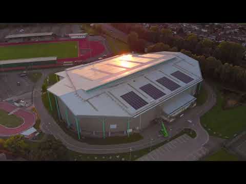 EGNI CO-OP SOLAR: GERAINT THOMAS NATIONAL VELODROME OF WALES (full version) English.