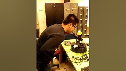 ROS turtlebot2 AI respond to user voice V_20181201_204532.mp4