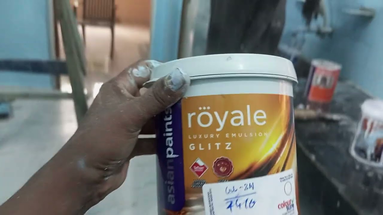  Royale luxury Emulsion Glitz colour