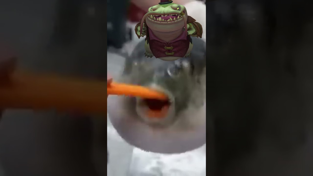 Explaining Tahm Kench to my friend #leagueoflegends #shorts #lol