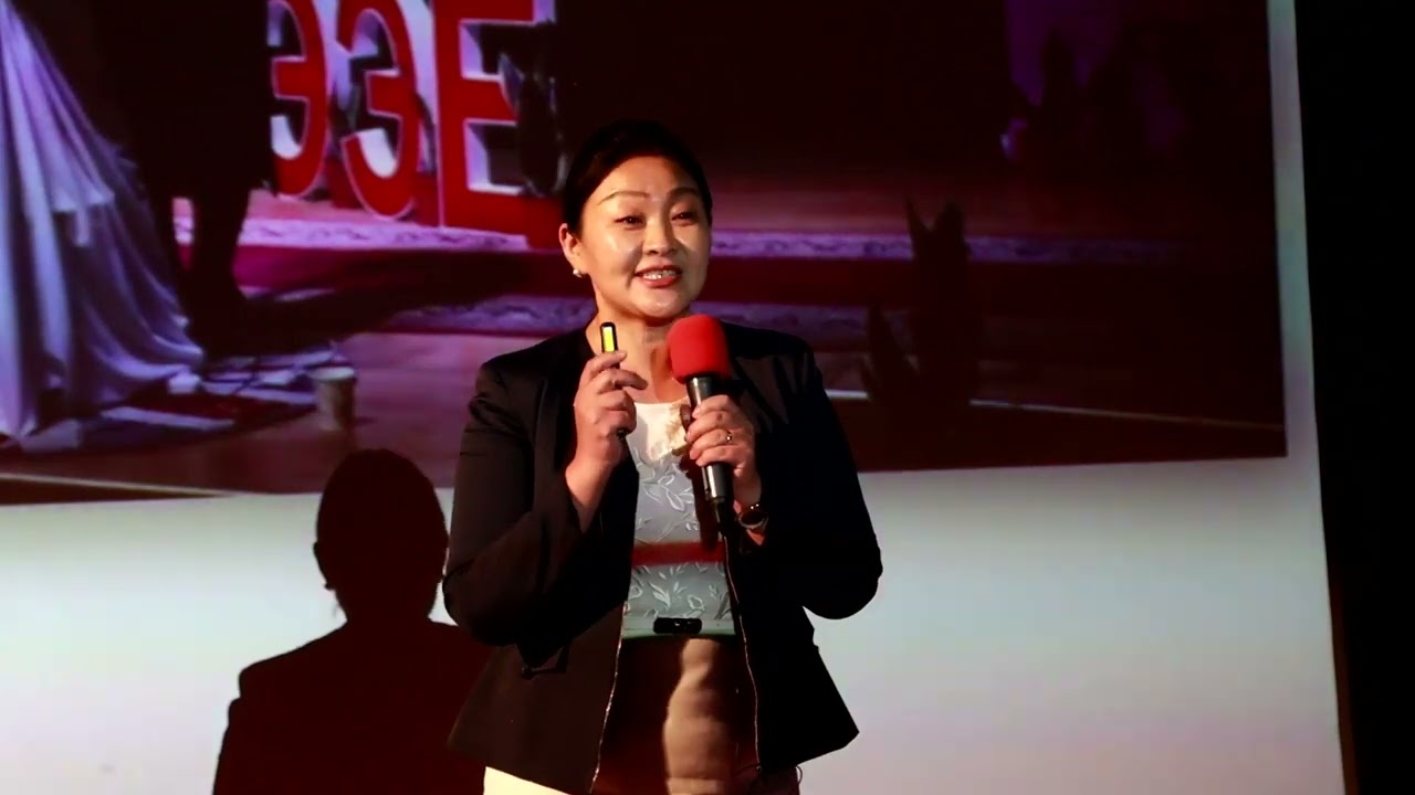 Эмэгтэйчүүд бид нийгмийн соёлыг түүчээлнэ | Undrakh Sodnomdorj | TEDxArvaikheerWomen