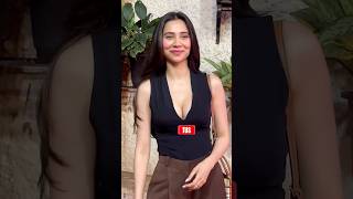 Zara Khanlooks So Stunning On A Movie Premierethe Unseen Shorts