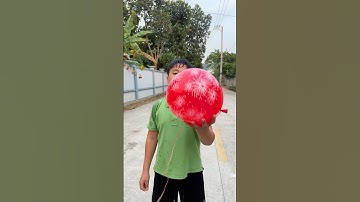 Thử Thách Nổ Bóng Bay Nhiều Màu Sắc Cùng Điềm Trần TV