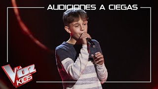 Alberto Negredo canta 'El sitio de mi recreo' | Audiciones a ciegas | La Voz Kids Antena 3 2021