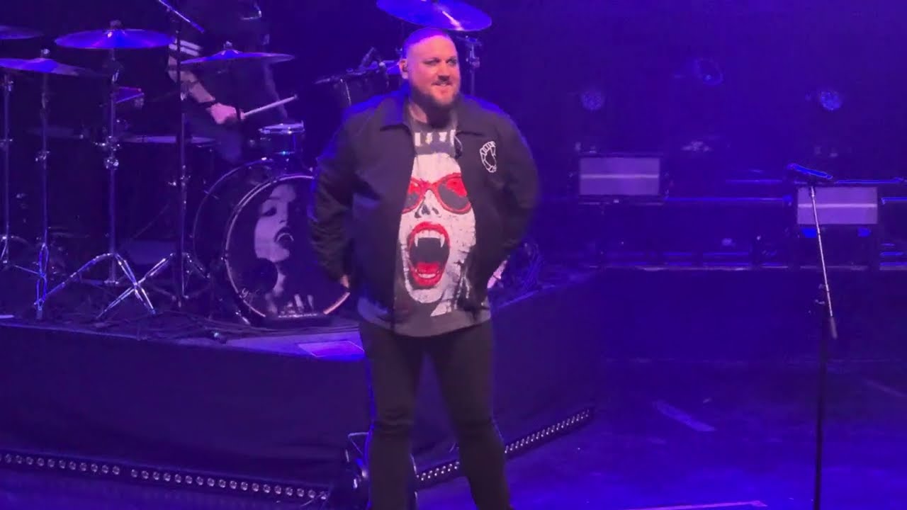 Atreyu - Bleeding Mascara / Right Side of the Bed (Live in New Orleans - 2025)