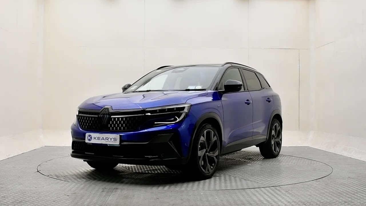 Renault Austral Iconic Esprit Alpine E Tech Full Hybrid Iron Blue with Diamond Black Roof