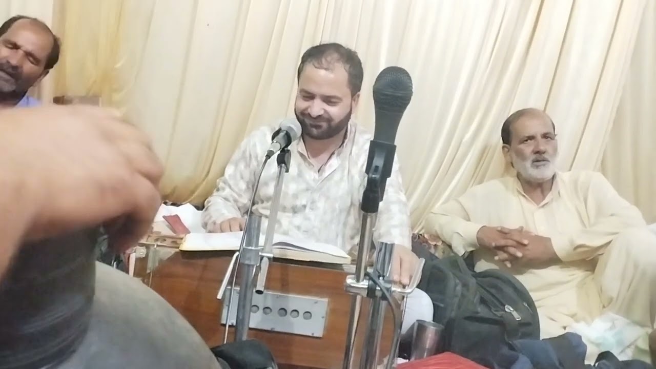 Tabirr aamch dilas chem kashmiri sufi song singer Gm ah bulbul🫀