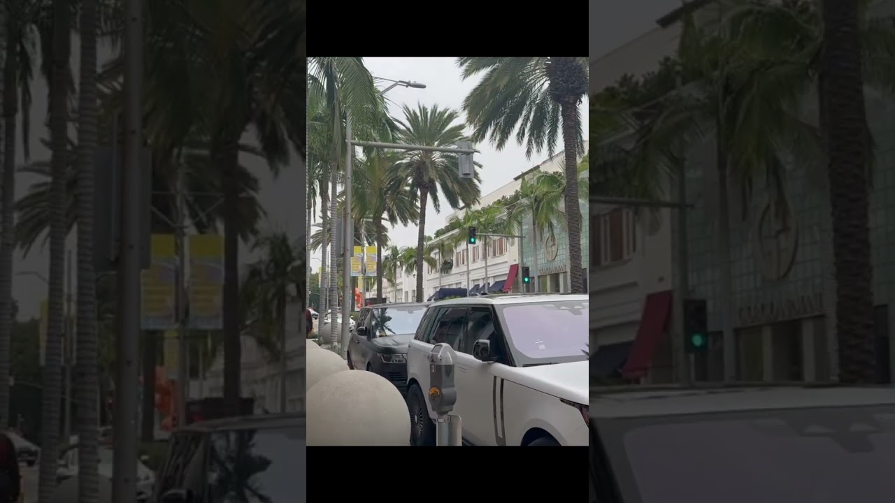 Rodeo Drive, Los Angeles'ın en pahalı yerlerinden birinde bile fiyatlar İstanbul'dan ucuz