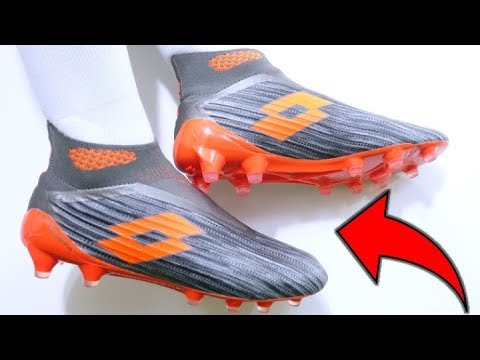 laceless football boots 2019